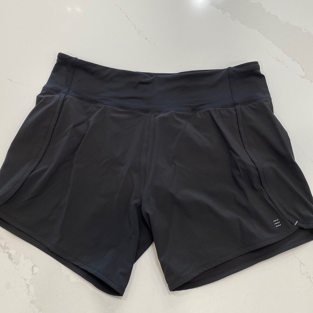 NWT Free Fly Women’s Bamboo-Lined Breeze 6” Short.